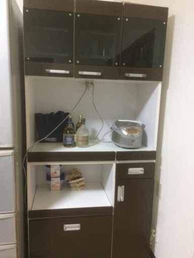 食器棚値下げ！