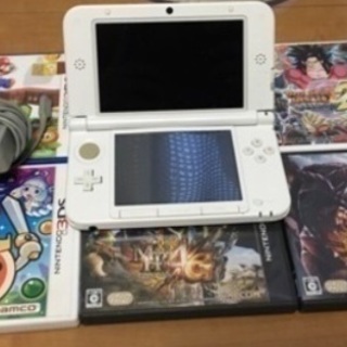 3DS LL🎮 ソフト8本セット・箱・充電器付き❗️❗️