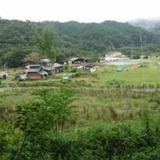 田舎の一軒家から田畑付き物件