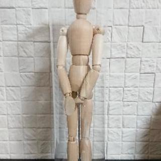 IKEAの木製デッサン人形
