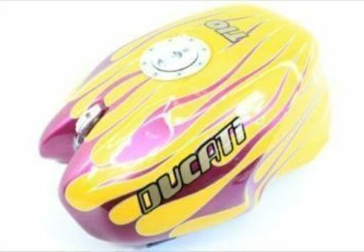 【値下げ】ドゥカティ モンスター DUCATI Monster 900/600/400/ 851等用 ITO製FRPビッグタンク 貴重