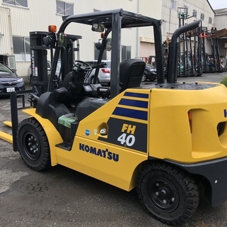 新車　コマツ　4トン　エンジンフォークリフト　FH40-2
