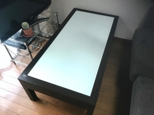 テーブル
