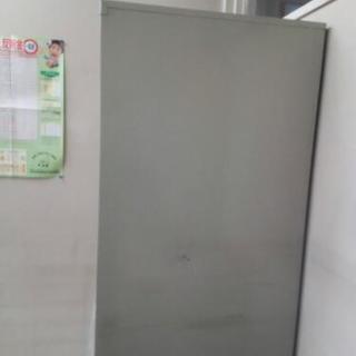 《オフィス家具 ITOKIスチール キャビネット》