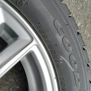 10月中値下げ　スタッドレスタイヤ　4本