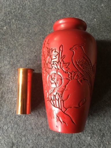 花瓶　村上堆朱