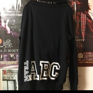 Acid Black Cherryの受注販売パーカー ふぃる 春日井のパーカー レディース の中古 古着あげます 譲ります ジモティーで不用品の処分