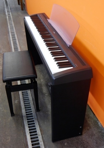 YAMAHA 電子ピアノ P-95B 2011年製