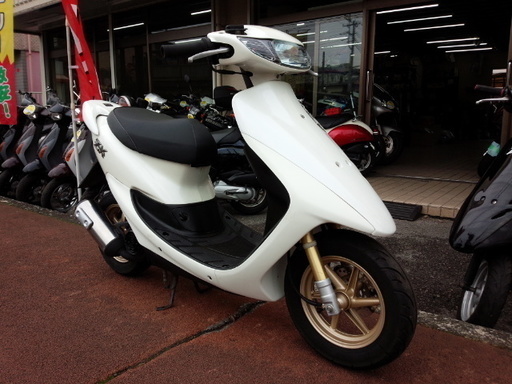 NO.2288　ライブディオＺＸ （ＤＩＯ） ２サイクル　シャッターキー付き　ハネ付き　ディスクブレーキ　キャストホイール　☆彡