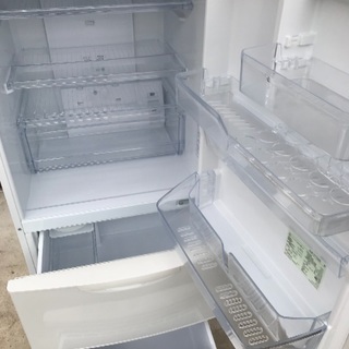 取引中。2015年製アクア冷凍冷蔵庫。美品。千葉県内配送無料。設置無料。