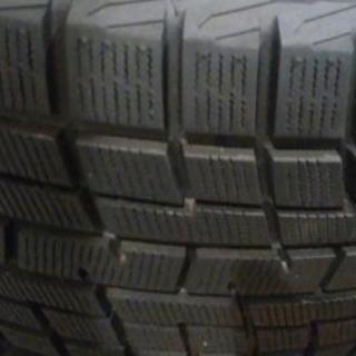 スタッドレスタイヤ215/45R17