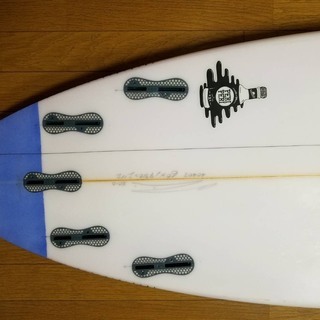 チリ サーフボード / Peri Peri / ペリペリ / Chilli 並行物 / 東京 千葉にて引き渡し