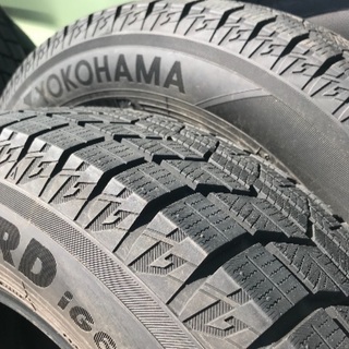 ヨコハマタイヤ 175/70 R14 スタットレスタイヤ 1回だけ使用