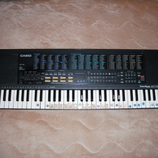 カシオ casio MT-750 ミニキーボード 61鍵盤 ミニ...