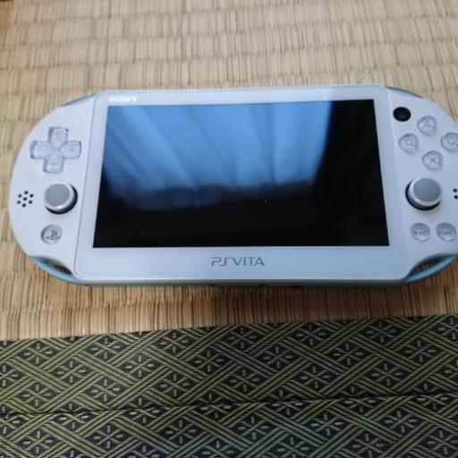 psvita本体  PCH-2000