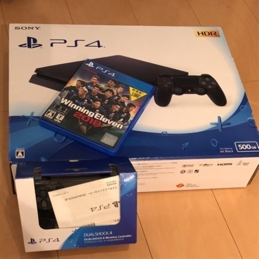 PS4 ブラック、コントローラー計2個 ウィイレ2018 付