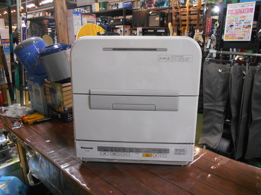 【磐田市見付】　パナソニック　電気食器洗い乾燥機　箱付　食洗機　NP-TM9