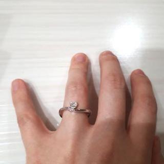 指輪　婚約指輪