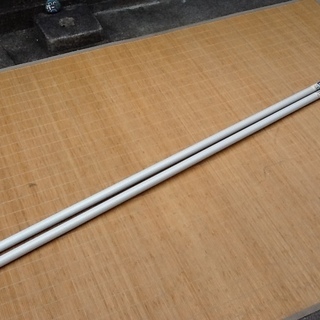 【2本限り】SEKISUI製の物干し竿、伸縮竿で縮めて1.67m...