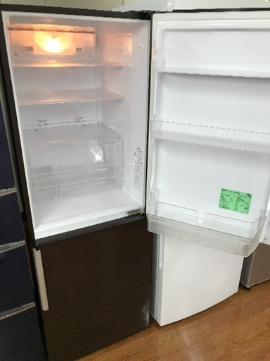 容量大きめ 2ドアの冷蔵庫 動作も良好