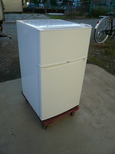 ハイアール86L　2ドア冷凍冷蔵庫JR-N85A