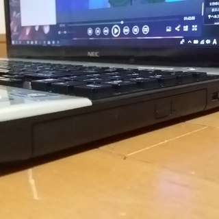Windows10アップグレード済みNECノートパソコン (15.6型 Core™ i5 