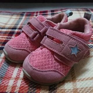 子供 ピンク靴