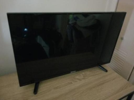 テレビ32型　ジャンク　Hisense