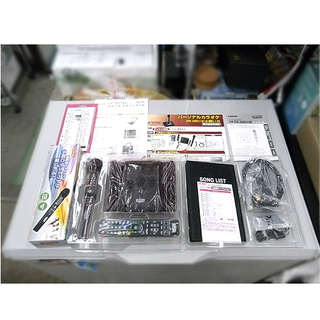 札幌 未使用品! マイク2本!【お家カラオケ PK-NE01Ｗ】パーソナルカラオケ 900曲内蔵 特選100曲入りチップ1枚付 ワイヤレス HDMI出力 本郷通店