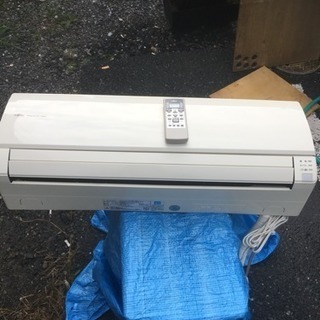 NO.109-2 富士通 エアコン中古 2.2kw 取り付け込み