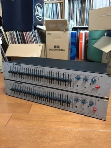 KLARK-TEKNIK DN-300 2台
