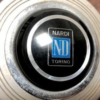 希少 NARDI ステアリング