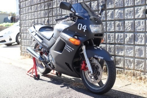 zzr250 絶好調 新品部品あり