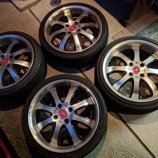 超美品！ファブレス16インチ　4穴　PCD100