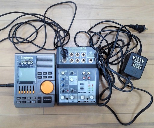 BOSS メトロノーム DB-90とBEHRINGER/XENYX502ミキサー