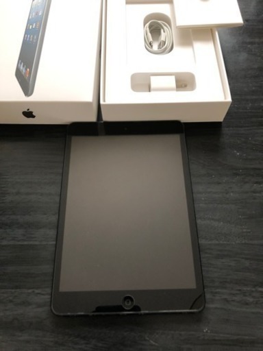 (終了)iPad mini Wi-Fi 16GB ブラック 美品
