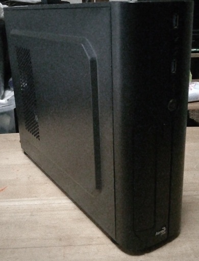 組み立てPC　中古　SSD：１２０GB　８Gメモリー　CPU：i５