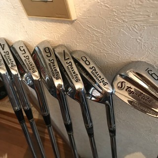 赤トップ Top-Fｌite ☆3～9☆ ＳＰＡＬＤＩＮＧ スポルディング Professional