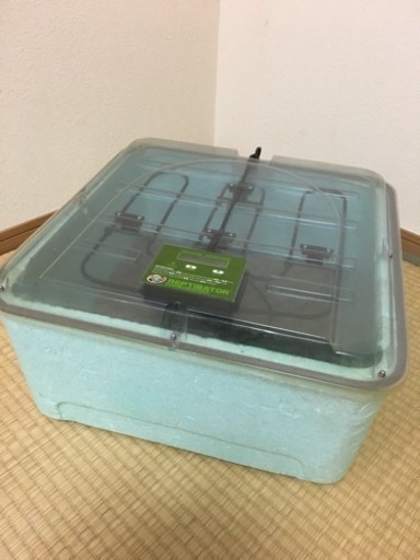 爬虫類用 孵卵器