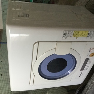 まだまだ使える洗濯乾燥機パナソニックNH-D502（乾燥容量5....