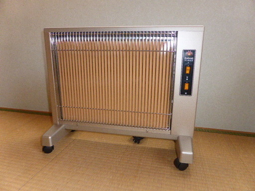 おトク】 ☆遠赤外線暖房器 サンルミエ キュート E800LS 日本製☆中古