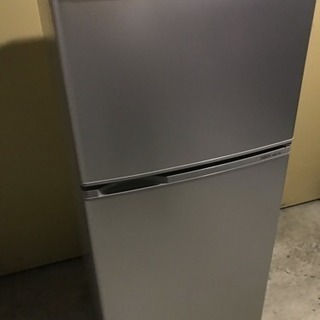 アクア　２ドア冷凍冷蔵庫　２０１６年製　美品