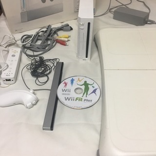 Wii 本体 + Wii Fit セット
