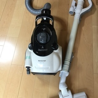 サイクロン掃除機  シャープ