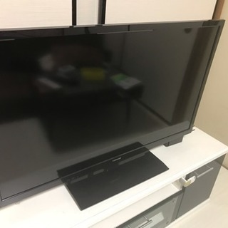 TOSHIBA 40型 LEDパネル