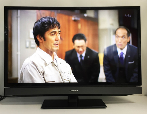 早い者勝ち！ 中古☆TOSHIBA 液晶カラーテレビ 32S5