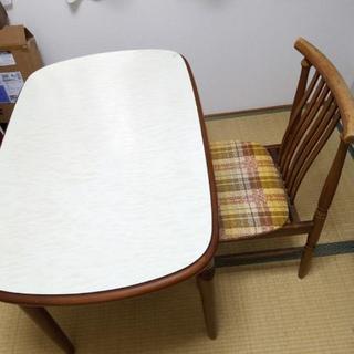 テーブル、椅子セット