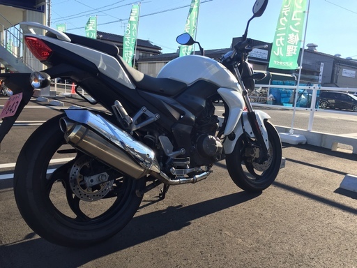 ストリートファイター風 バイク インジェクション 125CC   YBR,EN,CB とは ちょっと違います。