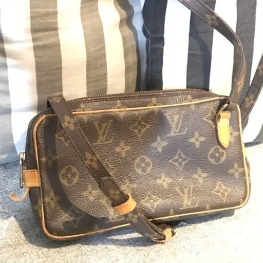 Louis Vuitton マルリーバンドリエール ショッパー付き モノグラム