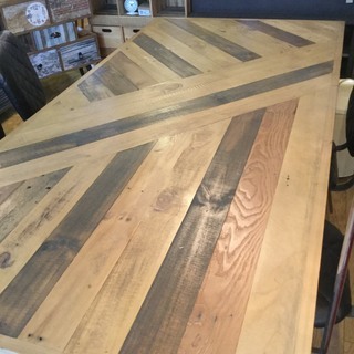 【新品・展示品】アウトレット　テーブル＆椅子４脚セット　店舗　オフィスにも　インダストリアル　ブルックリン